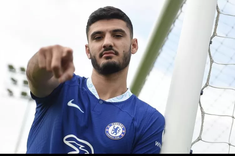Armando Broja, pencetak gol bagi Chelsea saat lawan Wolves (Instagram/@armando.broja)