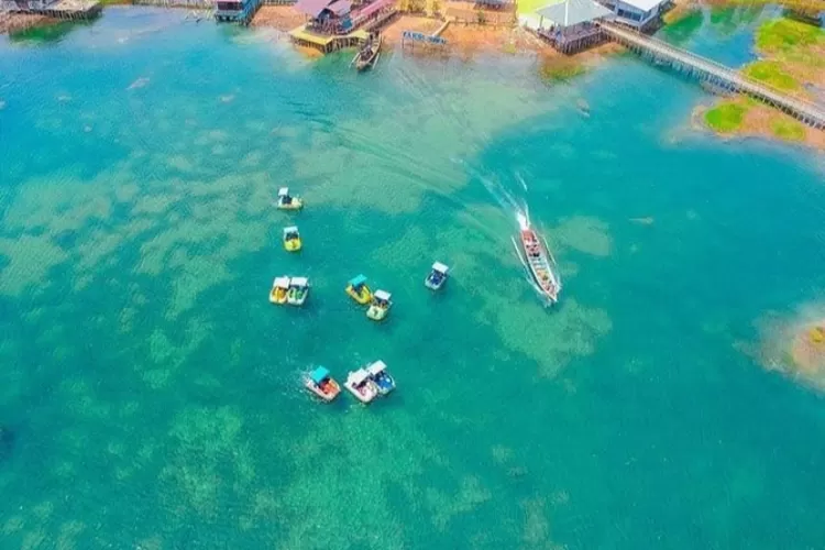 Danau Seran Banjarbaru adalah salah satu dari top 3 favorit wisata alam di Banjarmasin (Instagram @discoverborneo by @mfaizalriqi)