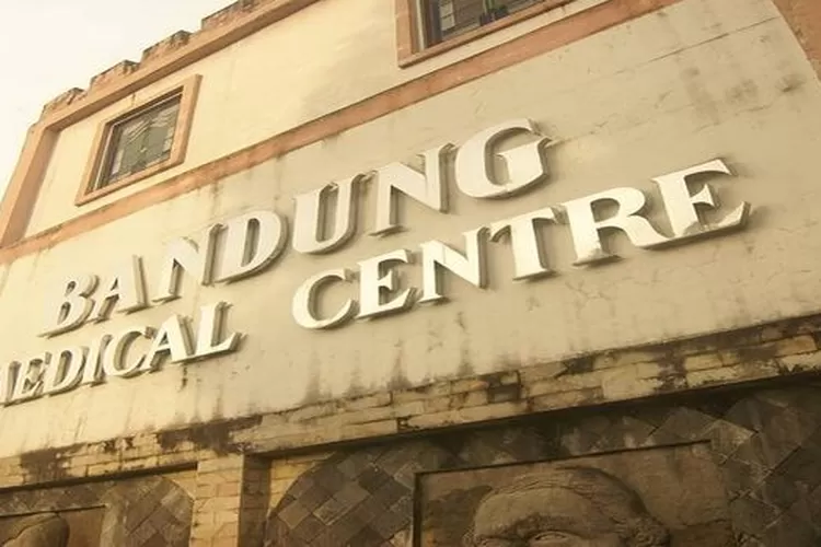 Bandung Medical Centre, salah satu tempat yang terkenal akan kesan mistis di Bandung (Instagram /@ pandailing)