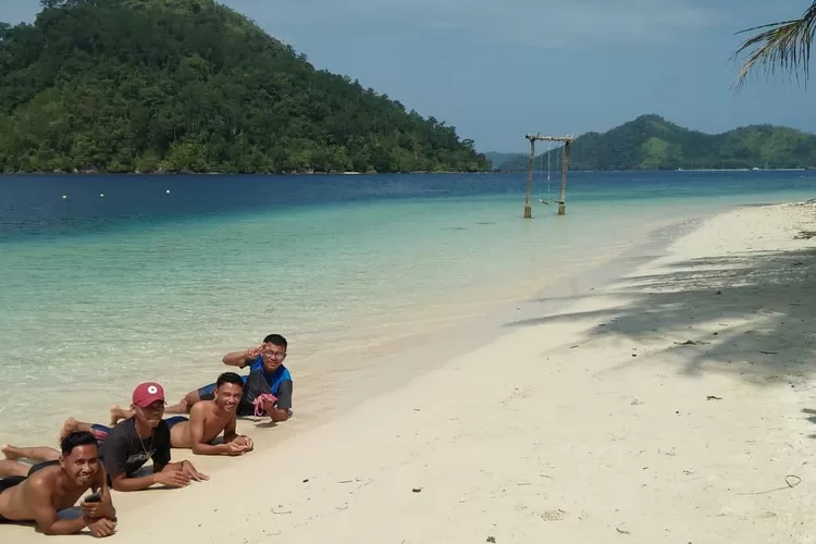 Pulau Sirandah, salah satu destinasi wisata yang cocok untuk healing di Padang  (Instagram @pagang_sirandah_suwarnadwipa)