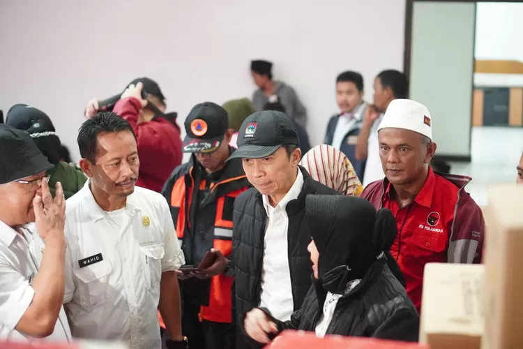 Longsor di Bogor, Mensos Risma Turun Tangan