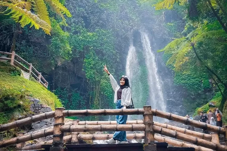 Air Terjun Jumog, salah satu destinasi wisata yang ada di Solo ini akan menyajikan pengalaman liburan yang berbeda (Instagram @sekitartawangmangu)