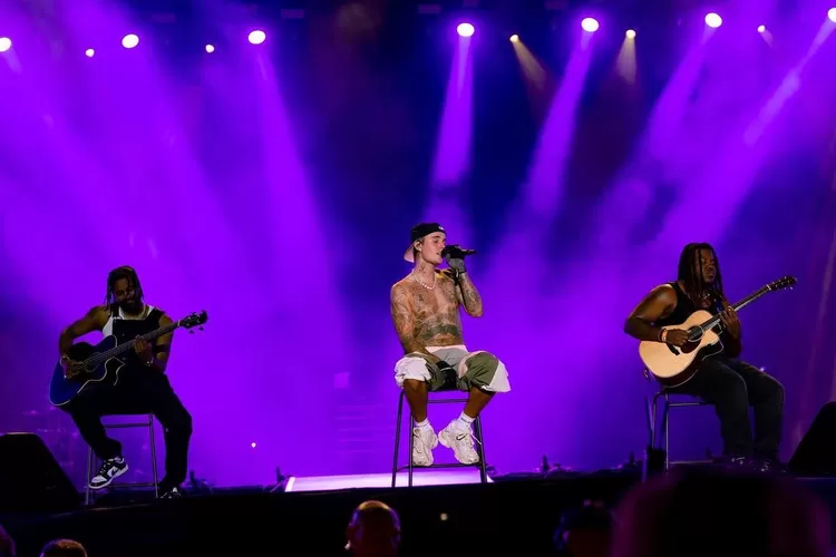 Potret Salah Satu Pertunjukan Terakhir Justin Bieber di Konser  'Justice World Tour' Sebelum Akhirnya Ditunda. (Instagram @Justinbieber)