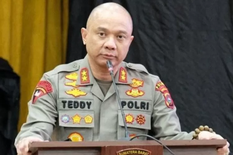 Jejak karier dari Teddy Minahasa. (polri.go.id)