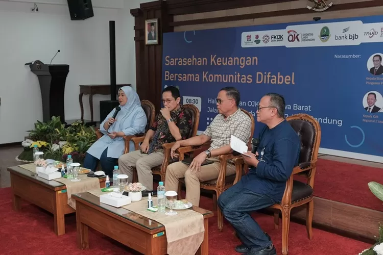 Tingkatkan Literasi dan Inklusi Keuangan, bank bjb dan OJK Regional 2 Jabar Gelar Sarasehan. (dok)