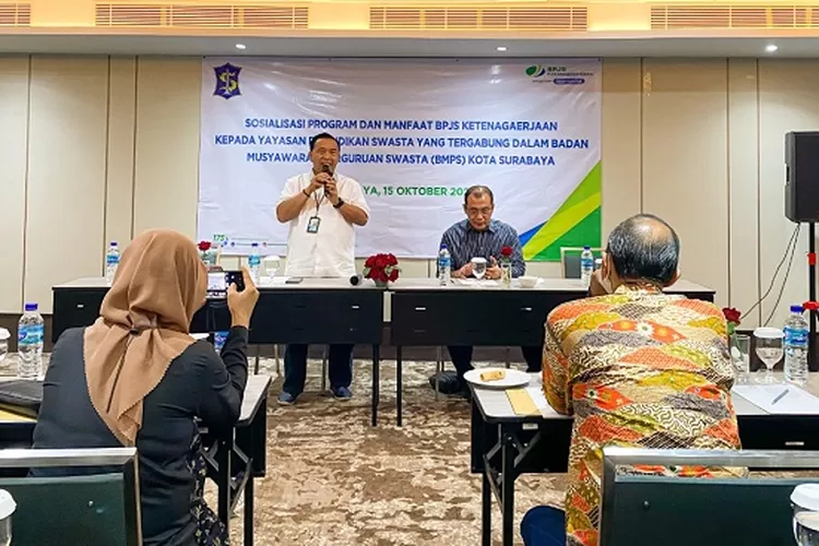 Suasana sosialisasi manfaat program BPJS Ketenagakerjaan di kalangan yayasan pendidikan swasta