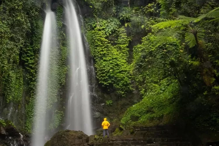 Wisata alam Air Terjun Jumog, tempat refreshing bersama orang-orang tersayang (Instagram @air_terjun_jumog)