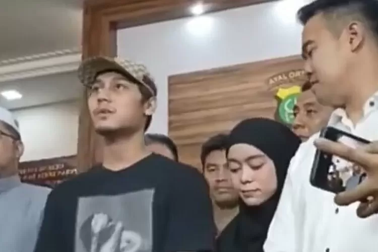 Polisi ungkap alasan diberhentikannya penyidikan kasus KDRT Rizky Billar dan Lesti Kejora. (Instagram @insta_julid.)