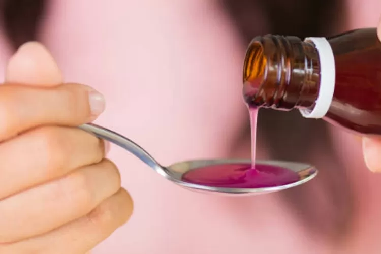 Lima Obat sirup demam, flu dan batuk tercemar EG dan DEG