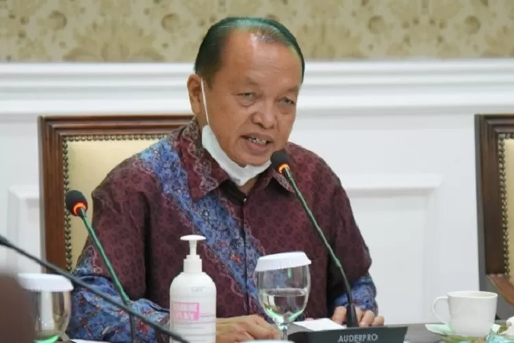 Anggota Komisi IX DPR RI Suir Syam menghimbau masyarakat untuk tenang dan konsulasikan ke ahli terkait gagal ginjal akut. 