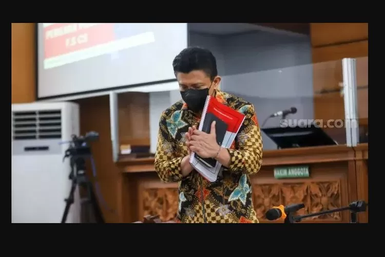 Bikin Heran Gestur Ferdy Sambo Tetap Percaya Diri di Sidang Pembunuhan Brigadir J, Kok Bisa? 