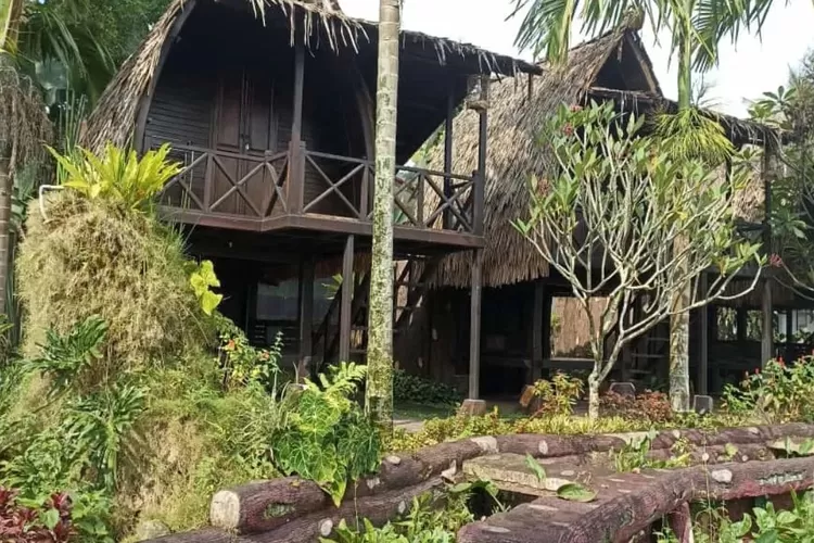 Tipe kamar saung di villa murah, Villa Aries Biru Puncak Bogor (Instagram @linda_syakina)