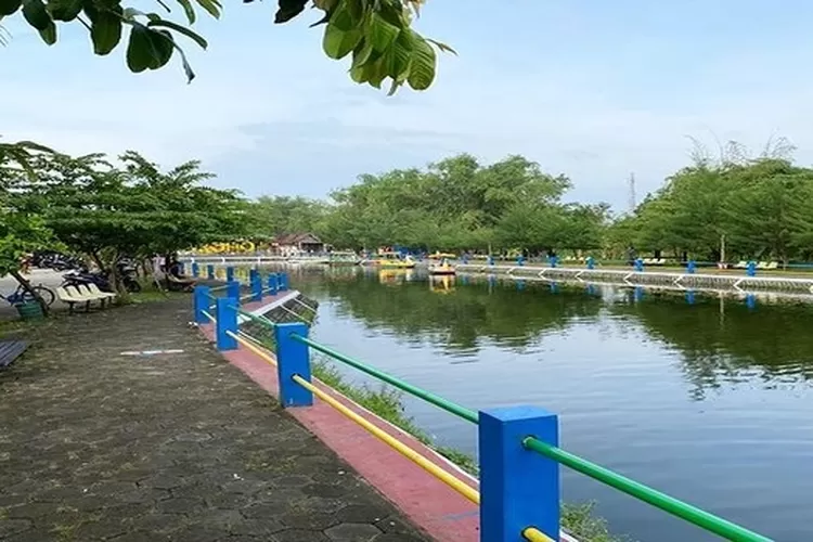 Wisata Embung Potorono, wisata gratis yang keren di daerah Bantul, Yogyakarta (instagram @ wisata_embung_potorono)