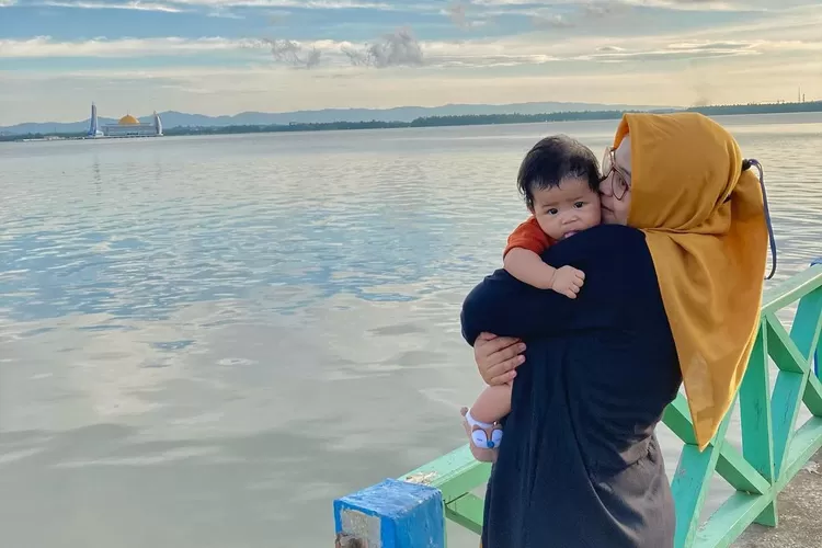 Potret panorama yang indah di Pantai Keby, Kendari, Sulawesi Tenggara (Instagram @destydesthya)