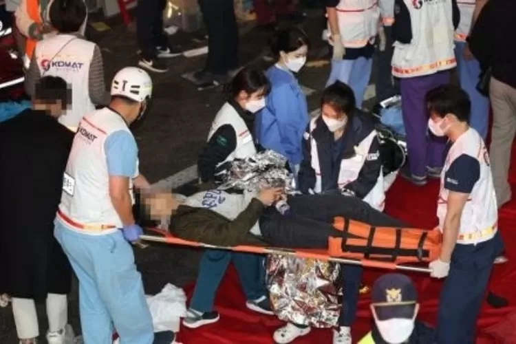 Tanggap Darurat Tragedi Perayaan Halloween di Itaewon Seoul Korsel, 59 Tewas dan 150 Terluka/Yonhap:The Korea Times