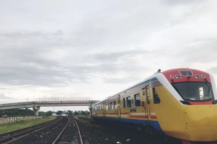 kereta api Makassar - Parepare