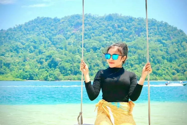 Healing menyenangkan di wisata Pulau Pasumpahan, Sumatera Barat (Akun Instagram @pasumpahanisland)