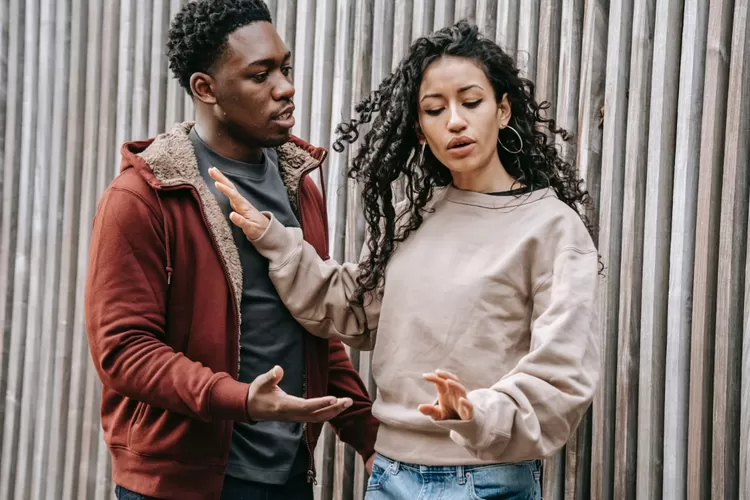 Cara cerdas menghadapi teman toxic (tangkapan layar situs pexels.com)