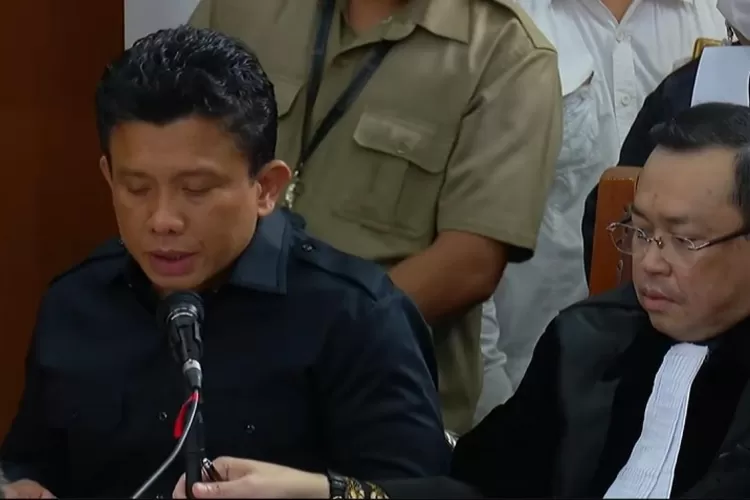 Detik-detik Ferdy Sambo Minta Maaf kepada Orang Tua Brigadir J: Peristiwa yang Terjadi Akibat Kemarahan Saya (dok.PMJ News)