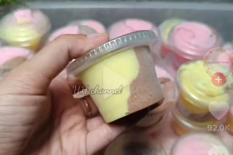 Ide Jualan Es Krim Cup 3 Rasa Pakai Pop Ice, Modal Rp11 Ribu Dijual 1000an Bisa Untung Banyak