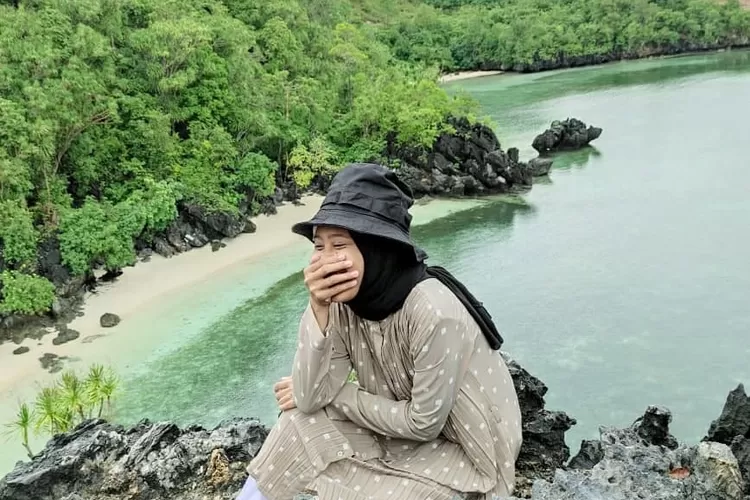 Pulau Senja, destinasi wisata alam di Kabupaten Konawe Sulawesi Tenggara (Instagram @risanikmatuss_)