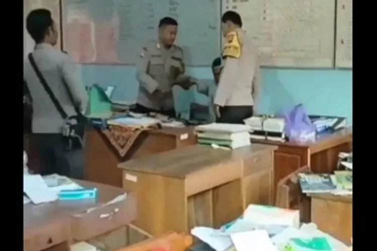 Simak link video maling di Blora tertangkap.