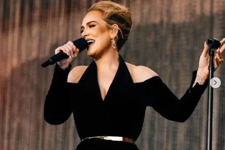 instagram @adele (instagram @adele)