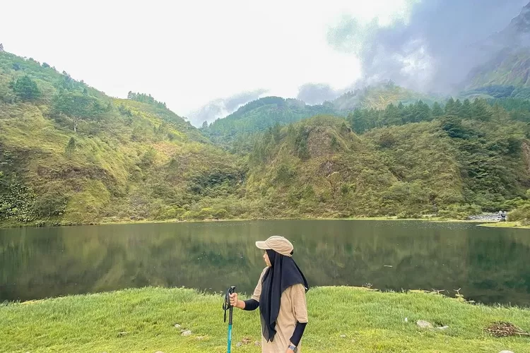 Panorama destinasi wisata alam Danau Tanralili di Kabupaten Gowa, Sulawesi Selatan (Instagram @rhmaaa777)