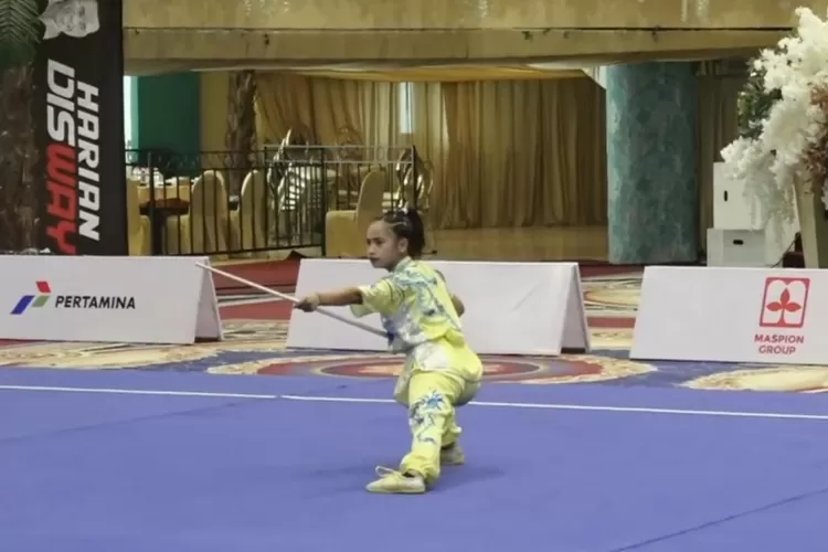 Atlet Wushu Thalia Marvelina Tanzil menyatakan tekadnya berusaha untuk bisa merebut medali emas jika terpilih memperkuat Timnas Wushu Indonesia saat tampil di Kejuaraan Dunia Wushu Junior VII (AG Sofyan )