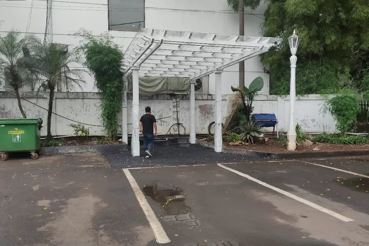 Charging station di Bogor tepatnya di Balai Kota Bogor. 