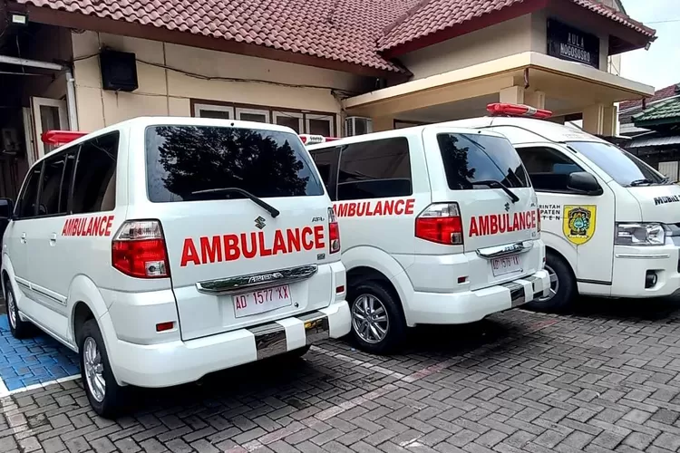 Ilustrasi mobil Ambulance. (SMSolo/dok)