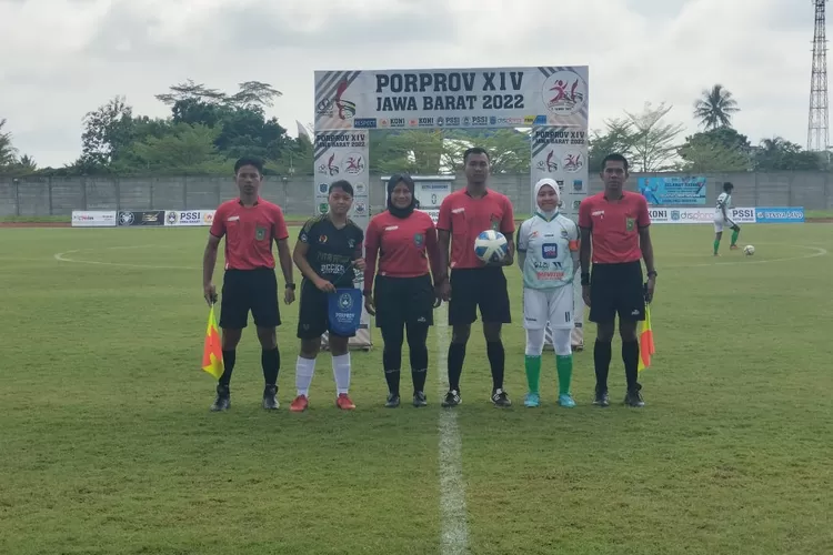 jadwal Pertandingan Sepak Bola Putri Babak 8 Besar Porprov XIV Jawa Barat 2022, Kamis 10 November 2022 (dok.Konijabar.or.id)