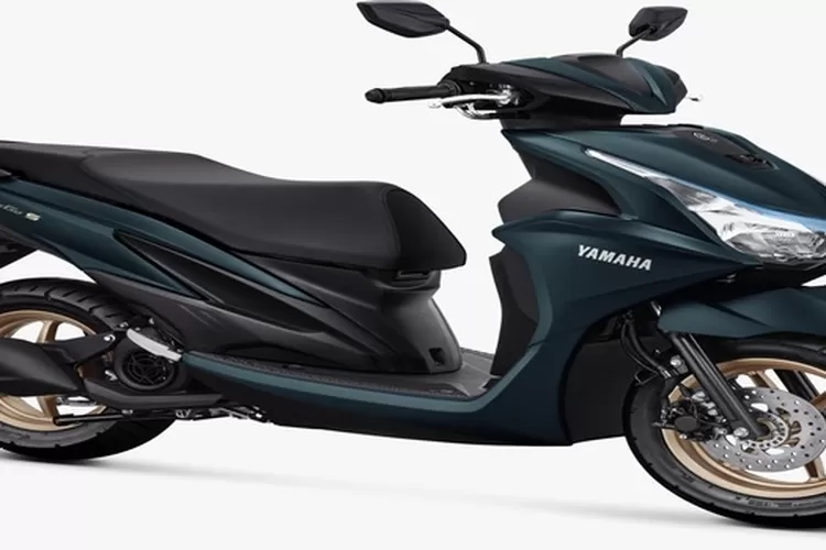 Yamaha FreeGo 125 Connected : Matte Green (1st hero bike) &amp; Prestige silver (dok. yamaha)