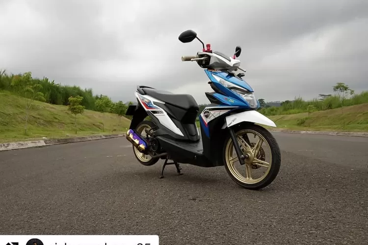 Motor Honda Beat direkomendasikan menjadi motor dengan performa irit BBM di Indonesia (Akun Instagram @honda_beat_indo)