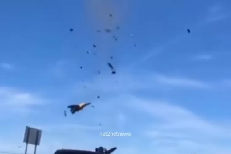Detik-detik dua pesawat bertabrakan di Dallas Airshow di Amerika Serikat (Instagram @net2netnews)