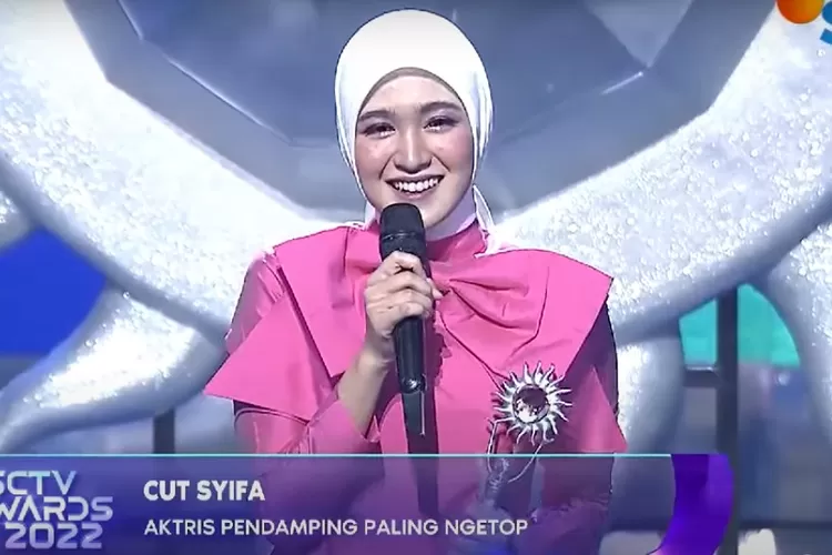 Cut Syifa Pemenang SCTV Awards 2022 Kategori Aktris Pendamping Paling ...