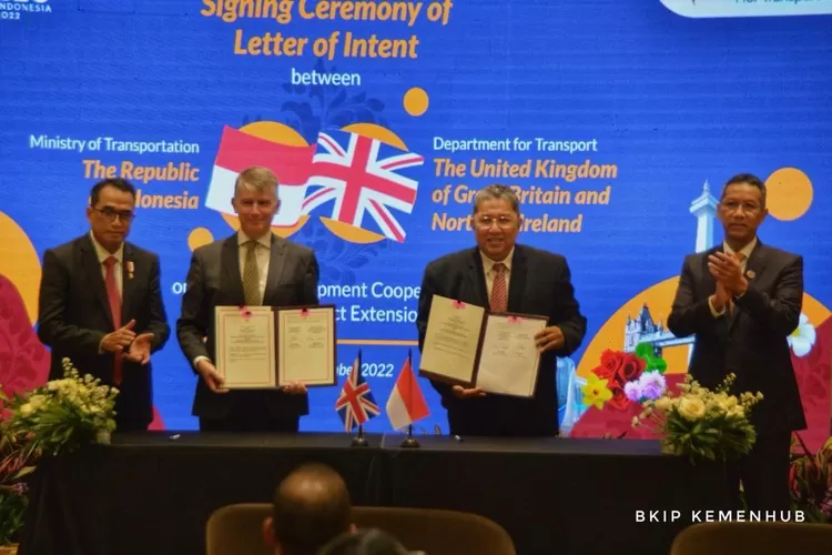 Jepang dan Inggris berminat kembangkan MRT Jakarta. Untuk itu mereka telah menandatangani nota Kesepahaman
