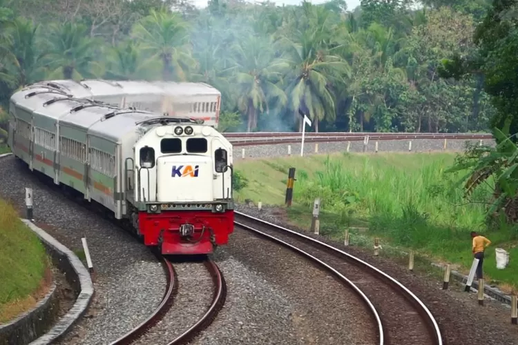 Jalan-jalan naik kereta ke Yogyakarta dibawah 100 ribu, warga Jakarta harus coba! (Instagram @videokeretaapi)