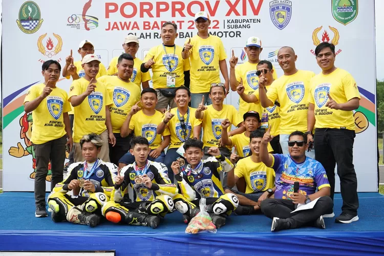 Atlet Balap Motor (Catatan Fakta)