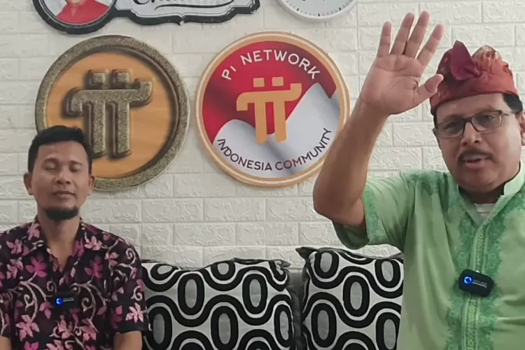 Mas Pri pemilik Ubleg Ubleg TV dan Abah Shahwan  