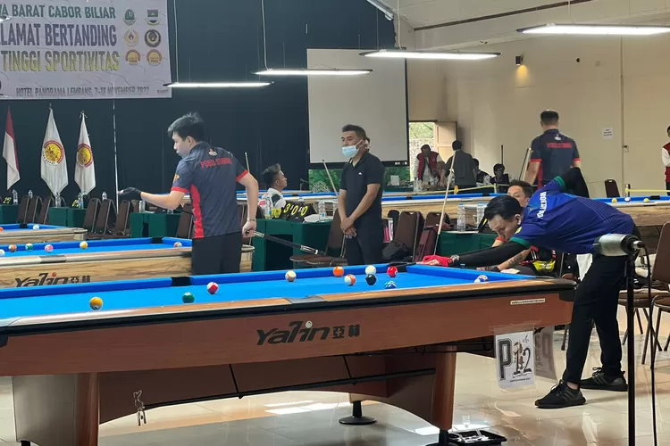 Pertandingan Billiard  (Catatan Fakta)