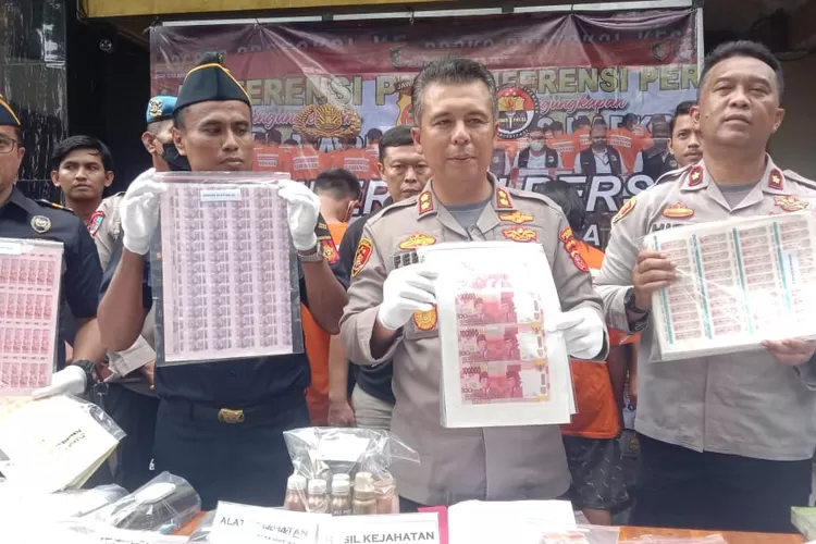 Satreskrim Polsek Bogor Timur berhasil gagalkan peredaran uang palsu di Bogor. 