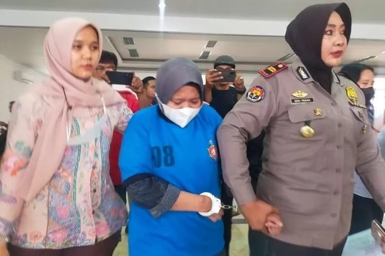 Inilah sosok Siti Aisyah Nasution (SAN) pelaku penipuan ratusan mahasiswa IPB hingga terlilit pinjol