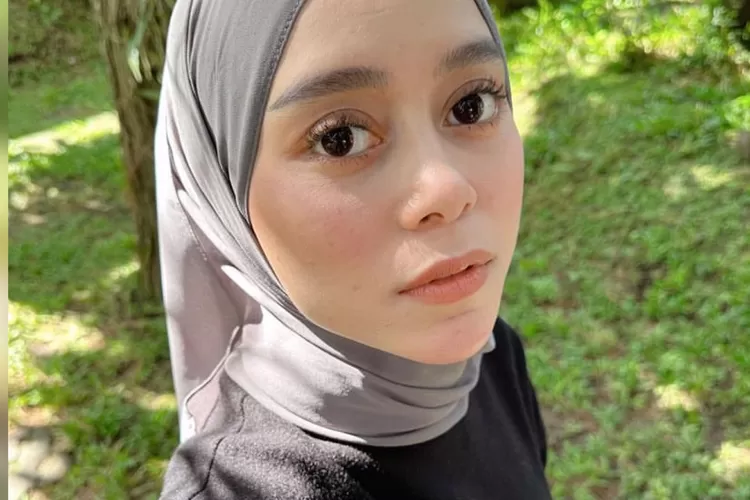 Galang Dana untuk Korban Gempa di Cianjur, Lesti Kejora Malah Dihujat Netizen (Gorajuara.com/dok: Instagram @lestykejora)