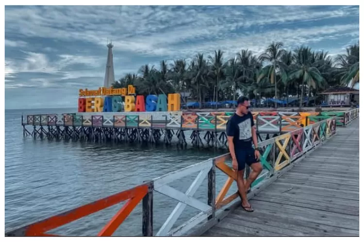 Simak yuk rute perjalanan wisata &lsquo;Pulau Beras Basah&rsquo; yang jadi tempat wisata favorit di Kalimantan Timur! (Instagram @donisukardo)