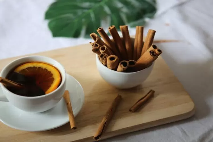 Ilutsrasi kayu manis, salah satu bahan makanan yang bisa menurunkan diabetes  (pexels/ Ng&ocirc; Trọng An)