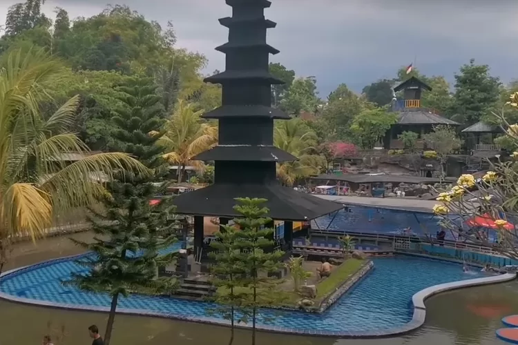 Tempat Wisata Kolam Renang dan Outbound Bernuansa Bali Terbaru 2022 (YouTube/ Wisata Traveler)