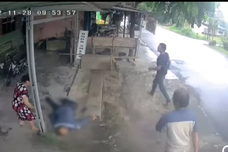 Seorang pria di Langkat, Sumut tewas ditikam saat main ke rumah janda. Begini kronologinya (Instagram @tkpmedan)