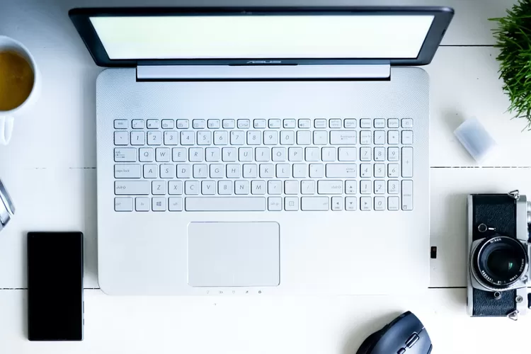 4 Laptop Touchscreen dan Processor Ngebut, Cocok untuk Mahasiswa dan Karyawan (Pixabay )