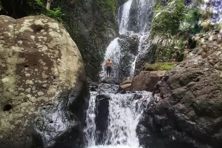 Air Terjun Cunca Lamba  (Yono )